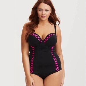 Torrid Neon Pink & Black Lattice Push Up One Piece Swimsuit Size 2